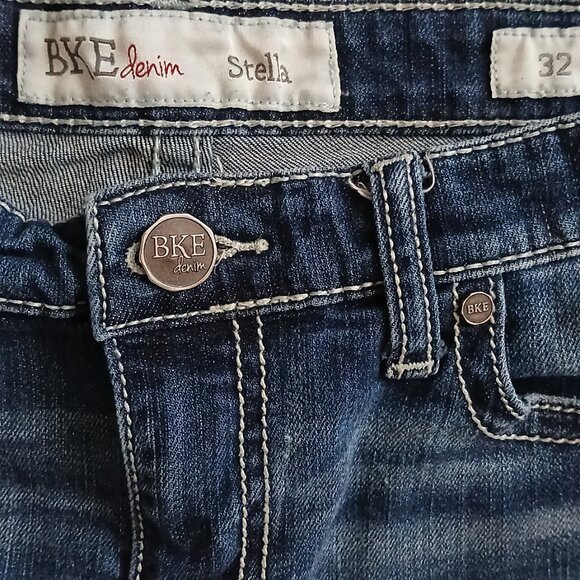 BKE Denim Shorts Plus - Picture 3 of 7